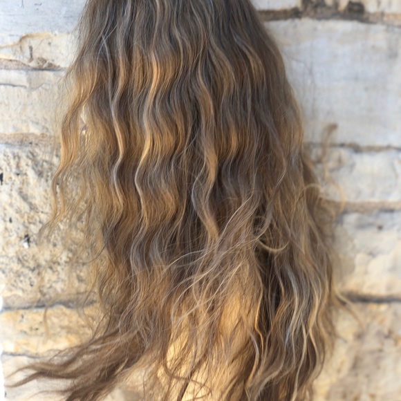 Realistic Looking Lacefront Wig Blonde Mix